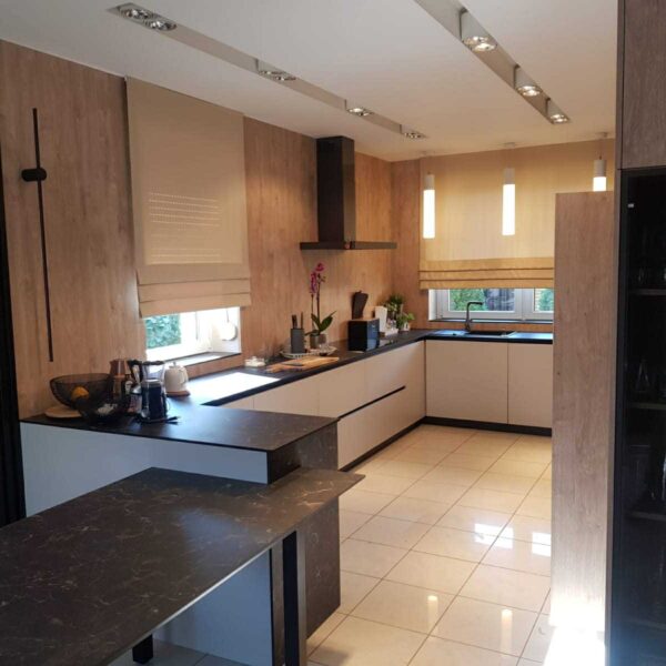 a2894a48-0598-4872-ab94-aba3e6bf79ad