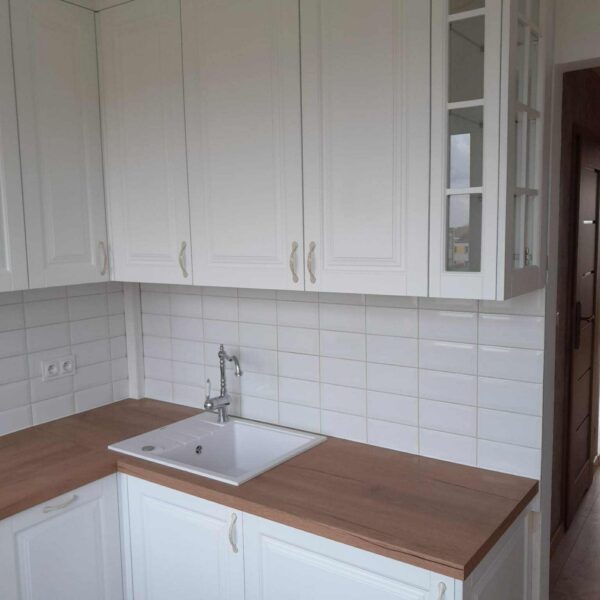 b257bea6-6b9b-4c04-8a5e-03931d41bce2